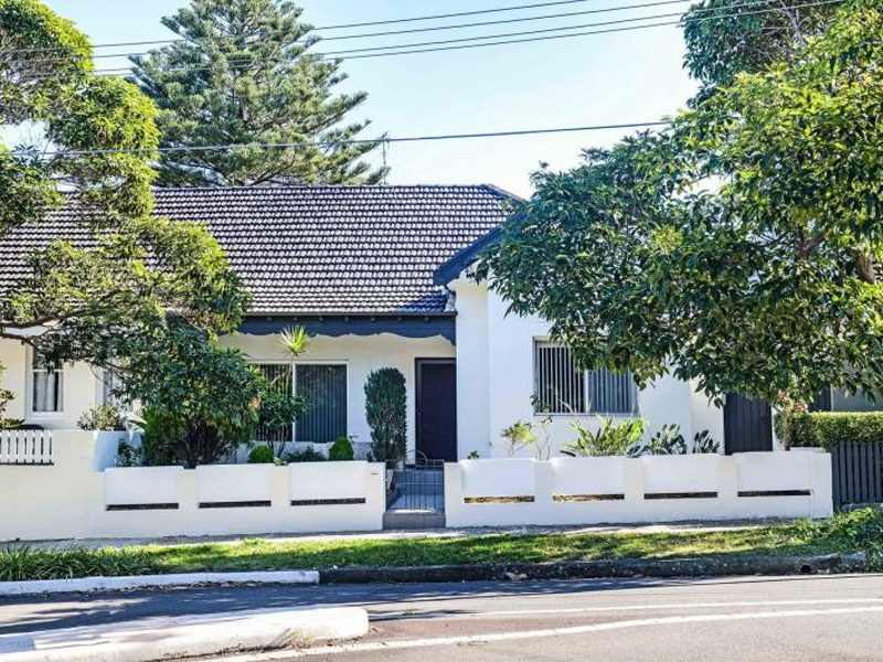 Home Buyer in Ashton St, Queens Park, Sydney - Outside View