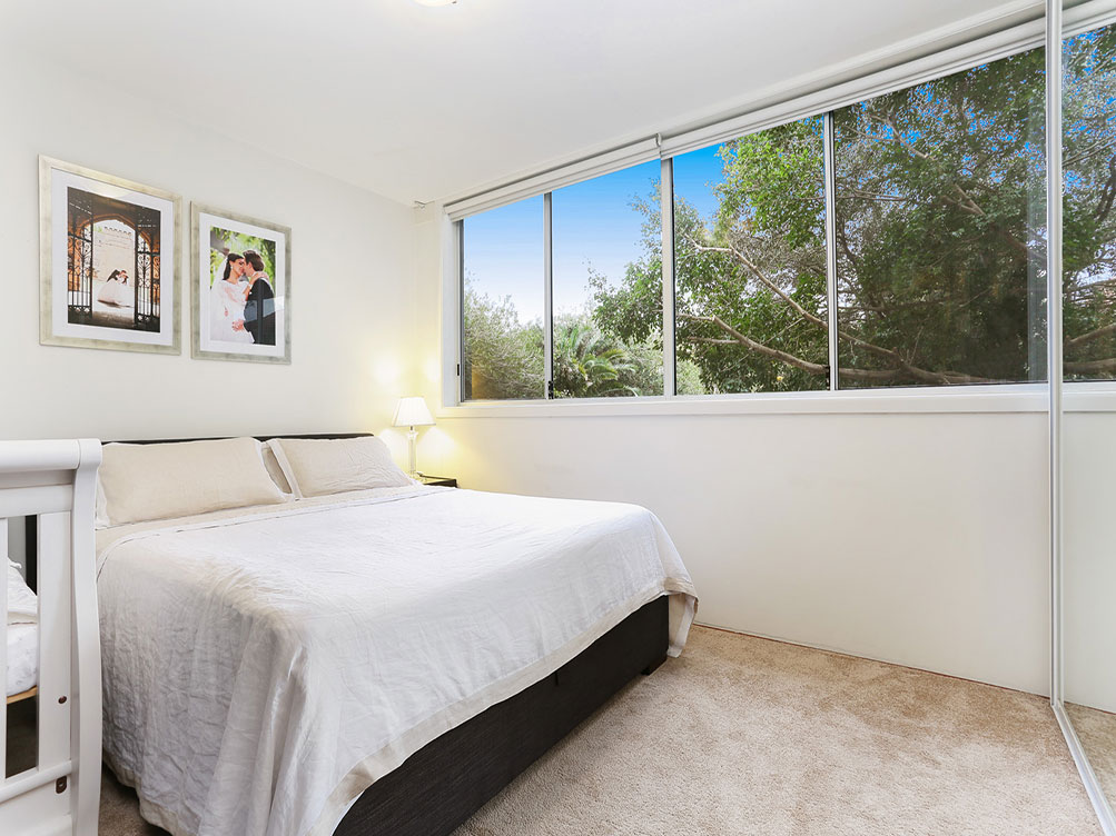 Home Buyer in Bellevue Hill, Sydney - Master Bedroom