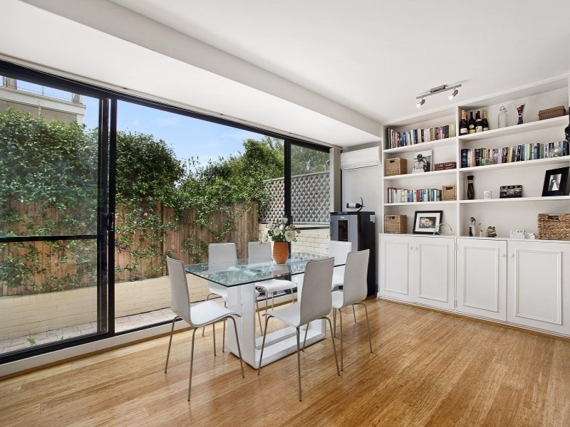 Home Buyer in Birrell Street Bronte, Sydney - Dining Room