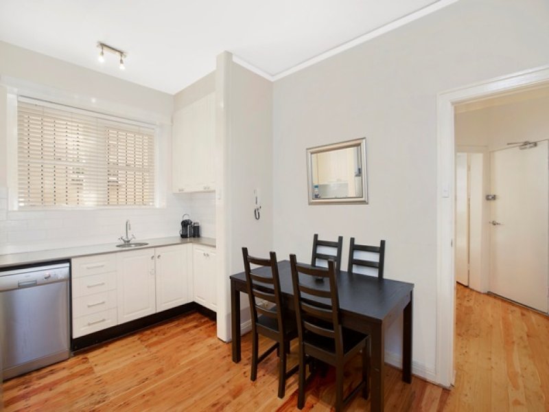 Buyers Agent Purchase in Birriga Road Bellevue Hill, Sydney - Dining Room