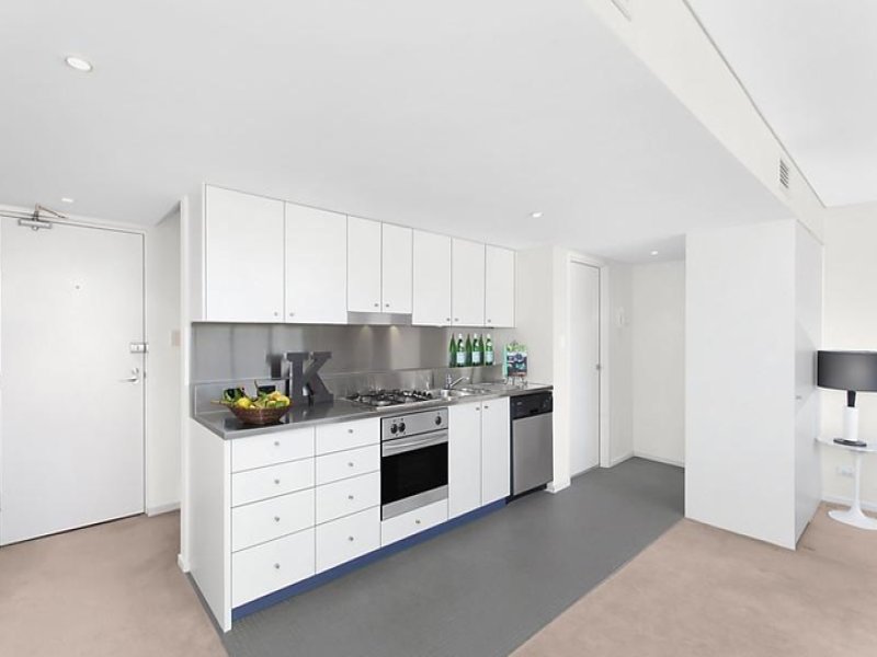 Home Buyer in Boundary Street Paddington, Sydney - Kitchen