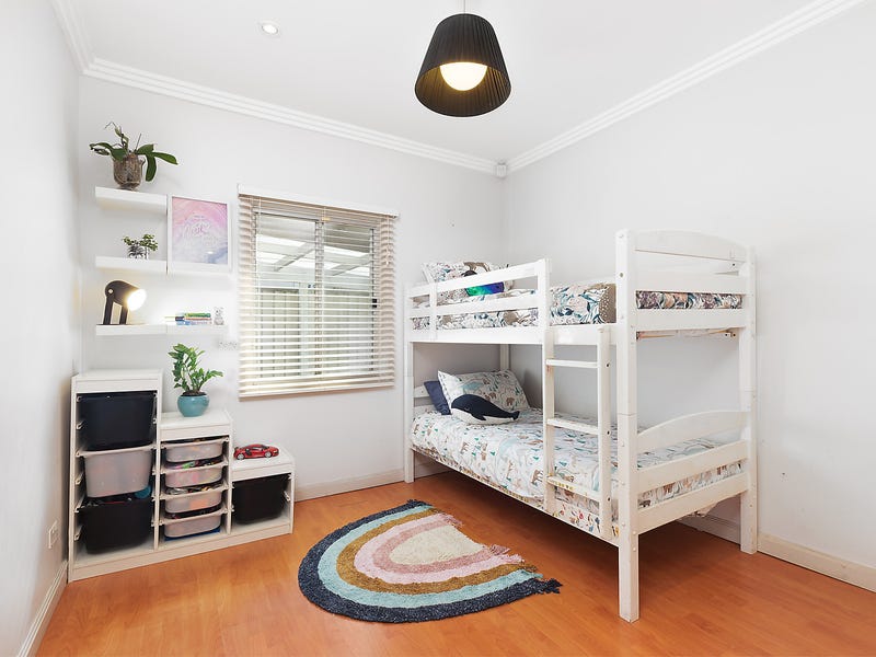 Buyers Agent Purchase in Rosebery, Eastern Suburbs, Sydney - Bedroom with double-deck