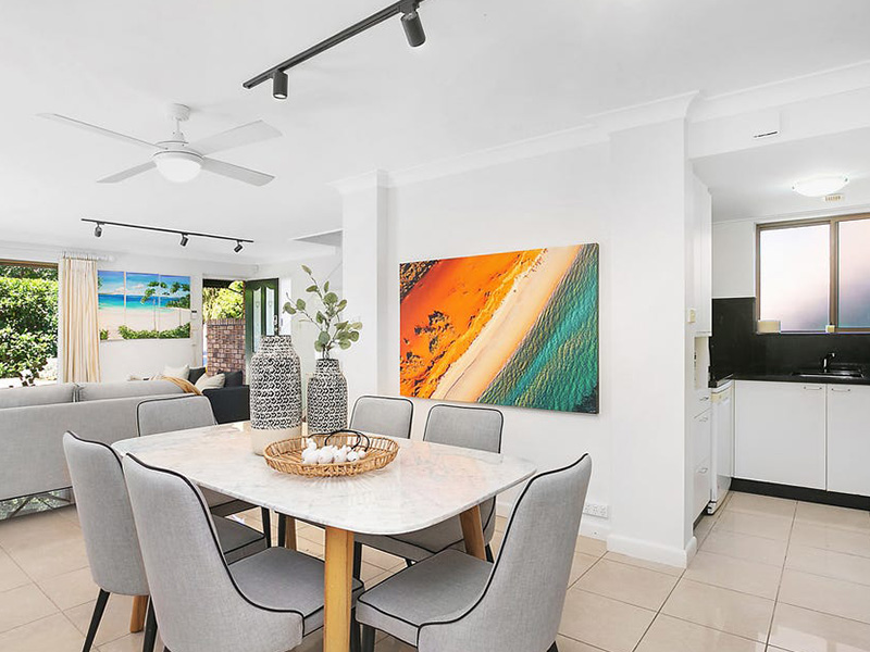 Home Buyer in Clovelly Beach, Sydney - Dining Room