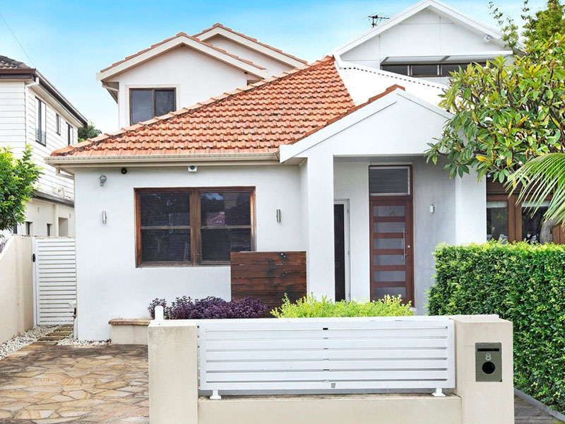 Home Buyer in Ian St, Maroubra, Sydney - View