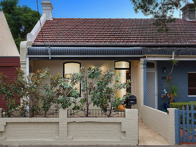 Home Buyer in Macauley St, Leichhardt, Sydney - Main