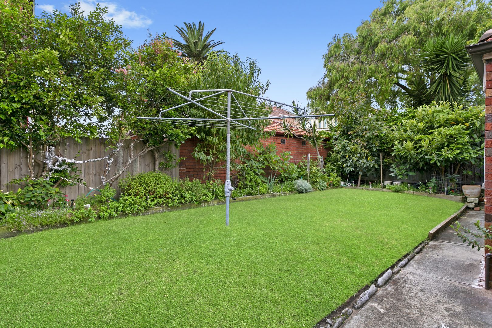 Home Buyer in New South Head Rd, Vaucluse, Sydney - Outdoor