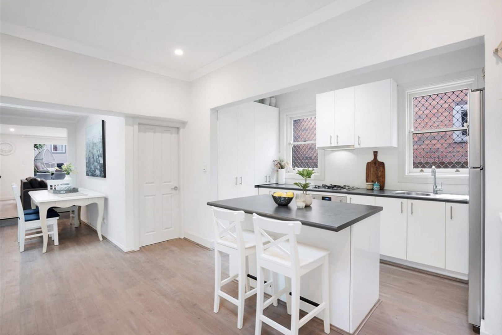 Home Buyer in Sparks St, Eastlakes, Sydney - Kitchen