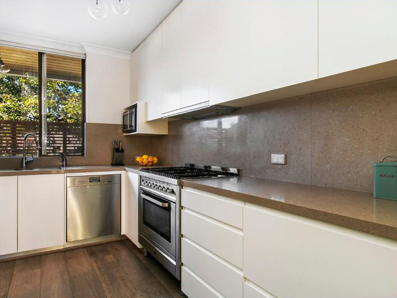 Home Buyer in St James Rd Bondi Junction, Sydney - Kitchen