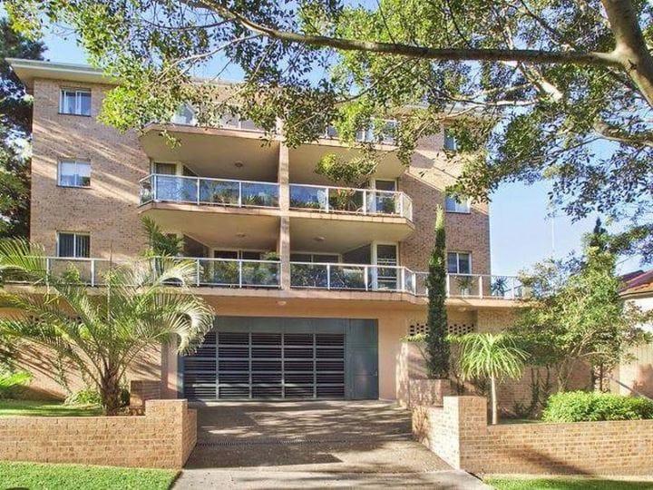 Buyers Agent Purchase – Hall St, Bondi Beach, Sydney - House