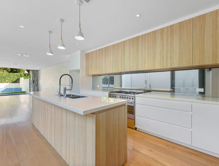 Buyers Agent Purchase – Strickland St, Rose Bay, Sydney - Kitchen