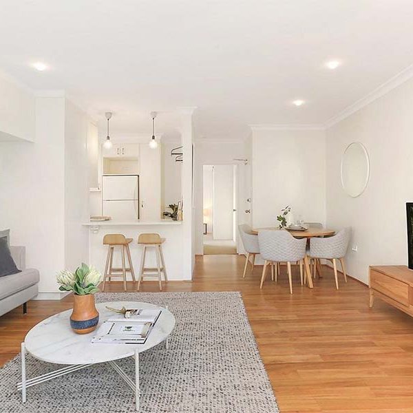 Buyers Agent Purchase – Bream Street, Coogee, Sydney - Living Room Second View