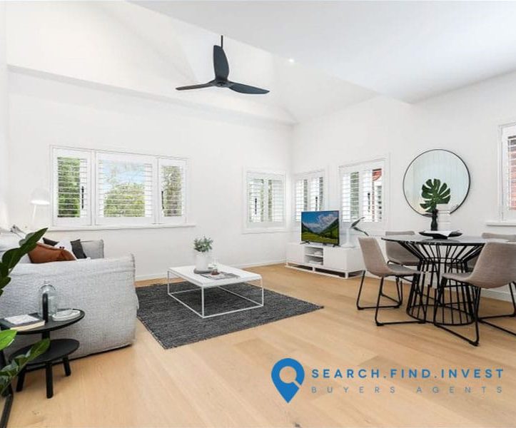 Buyers Agent Purchase – Warners Ave, North Bondi, Sydney - Living Room