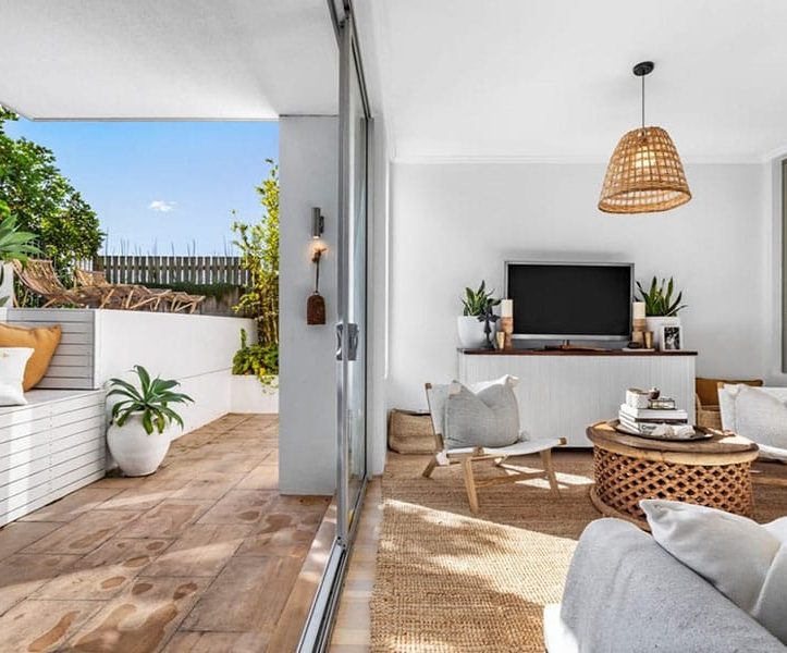 Buyers Agent Purchase – Apartment in Bondi, Sydney - Living Room