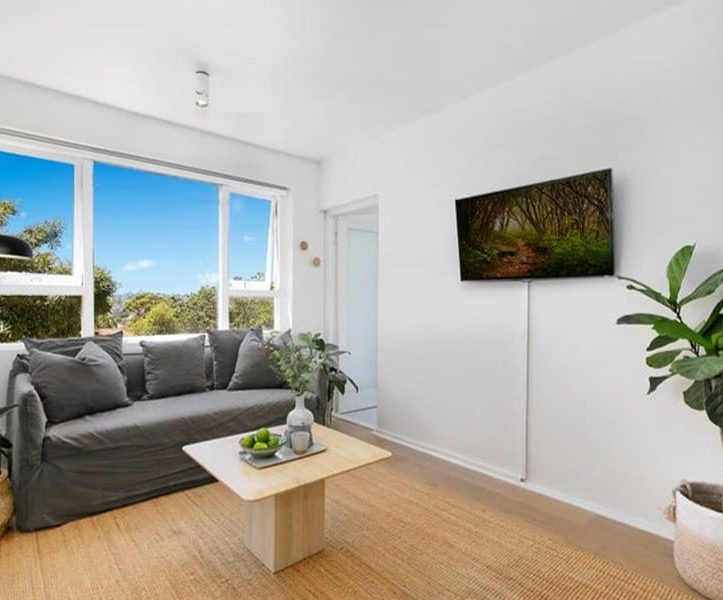 Buyers Agent Purchase – Apartment in Drumalbyn Rd, Bellevue Hill, Sydney - Living Room