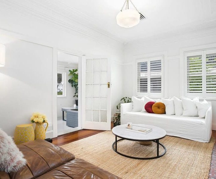 Buyers Agent Purchase Eastern Suburbs Beaches Buyer-living room