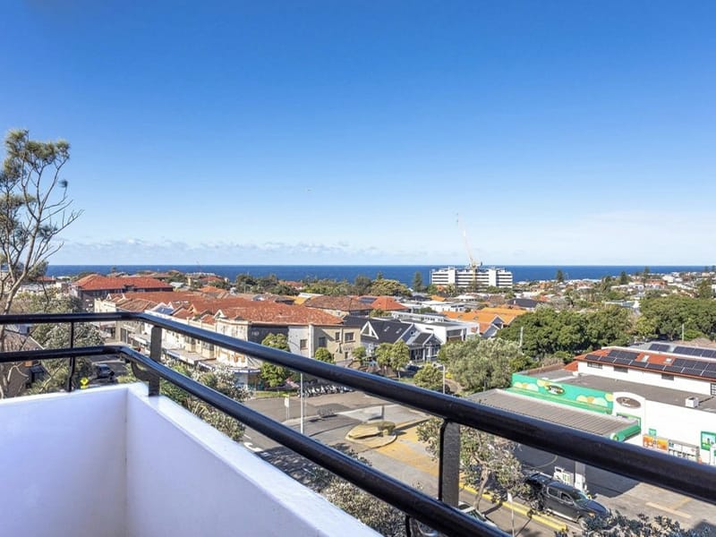 Buyers Agent Purchase - Bondi Rd, Bondi Beach - Balcony View