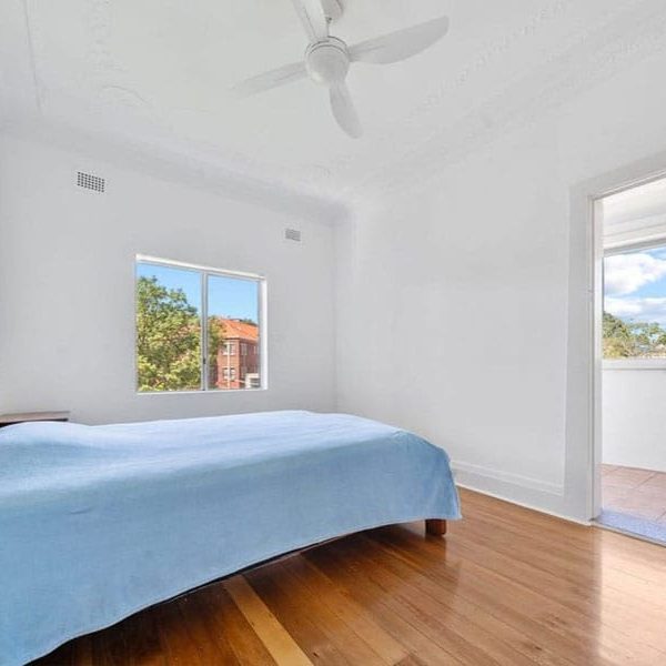 buyers-agent-purchase-bondi-road-bondi-bed-room