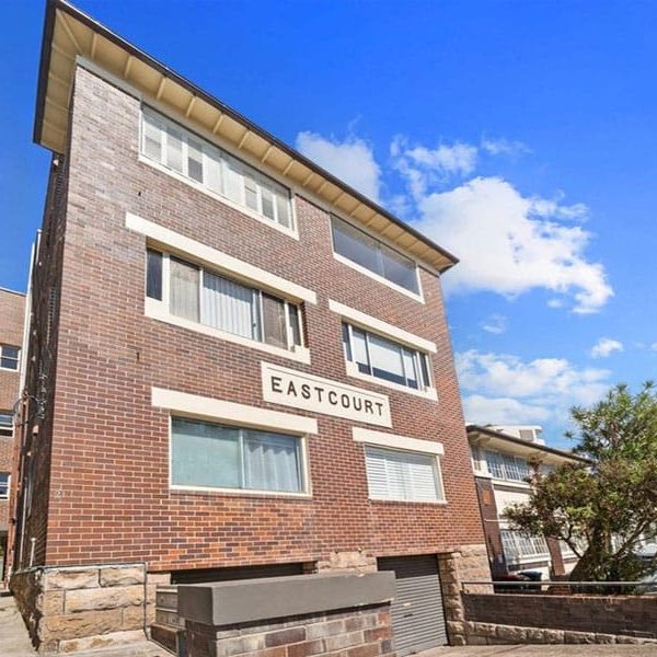 Buyers Agent Purchase in Bondi-Road, Bondi - Front House