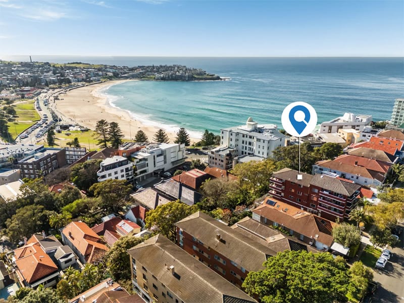 Buyers Agent purchase in Francis St, Bondi - Location Shot